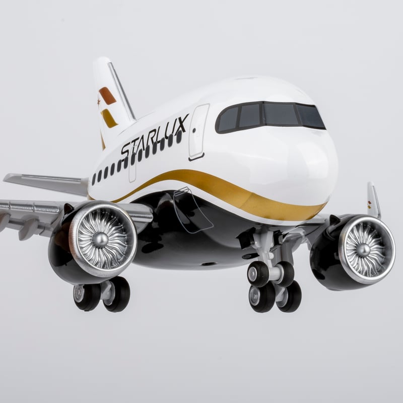 お取り寄せ商品】（たまごひこうき・Snap-Fit Cute）A321neo スター
