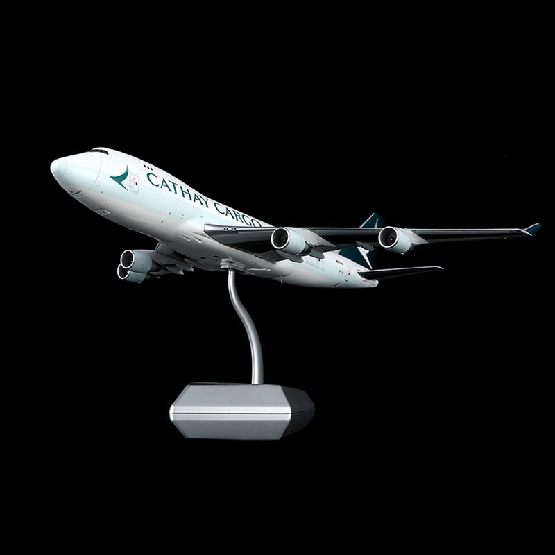 お取り寄せ商品】1/200 747-400F キャセイパシフィック航空 B-LID |