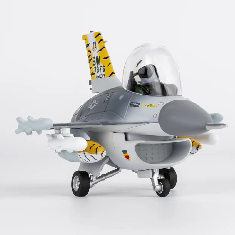 お取り寄せ商品】（たまごひこうき・Snap-Fit Cute）F-16C