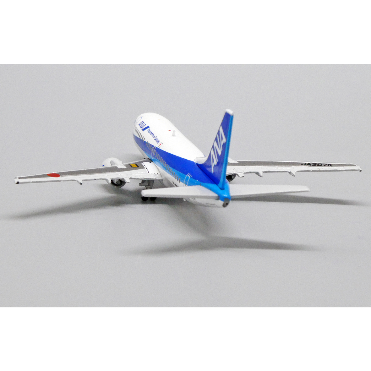 非売品・新商品情報】1/400 737-500 ANA JA307K | ひこーきちゃん