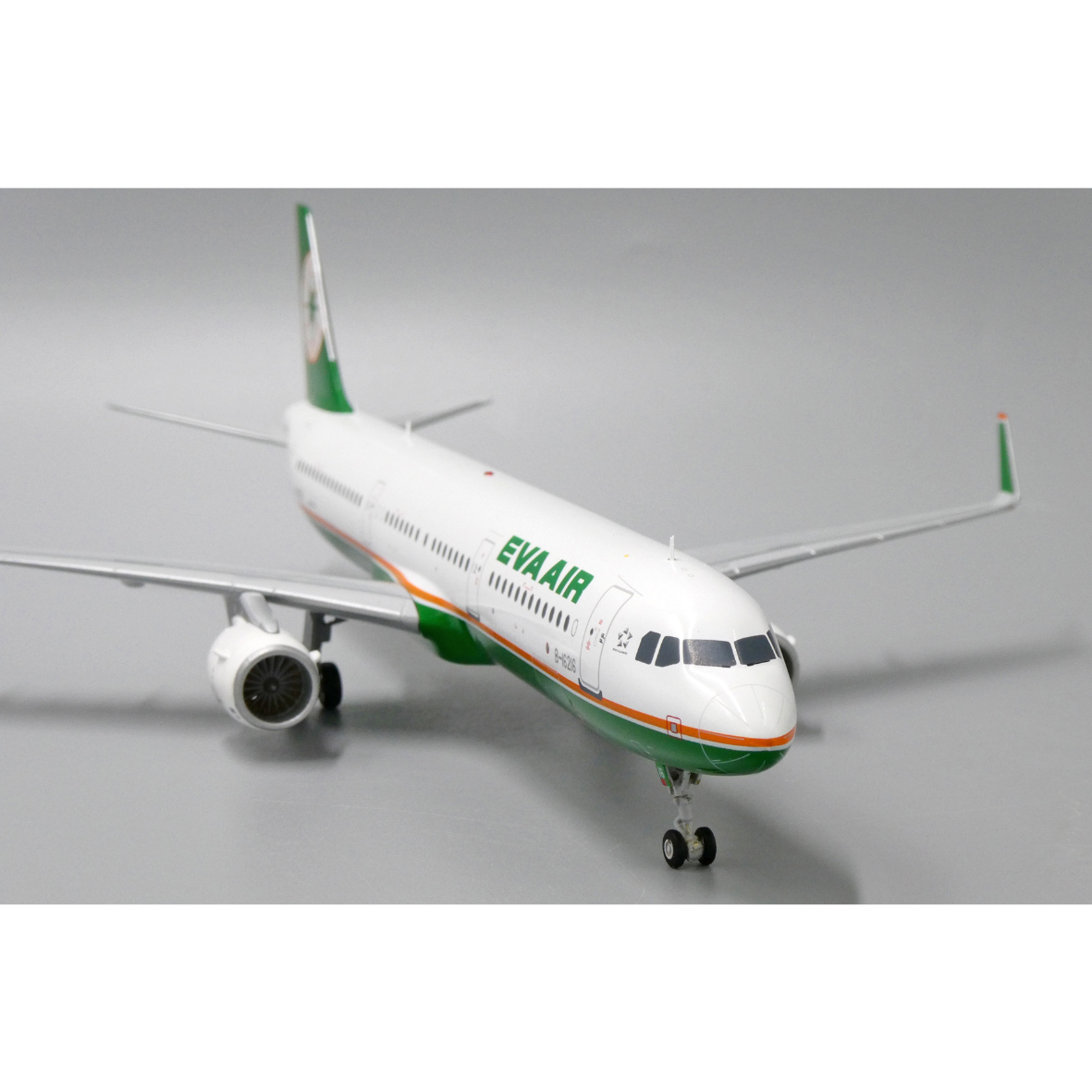 1/200 A321 エバー航空 B-16216 | ひこーきちゃん模型専門店
