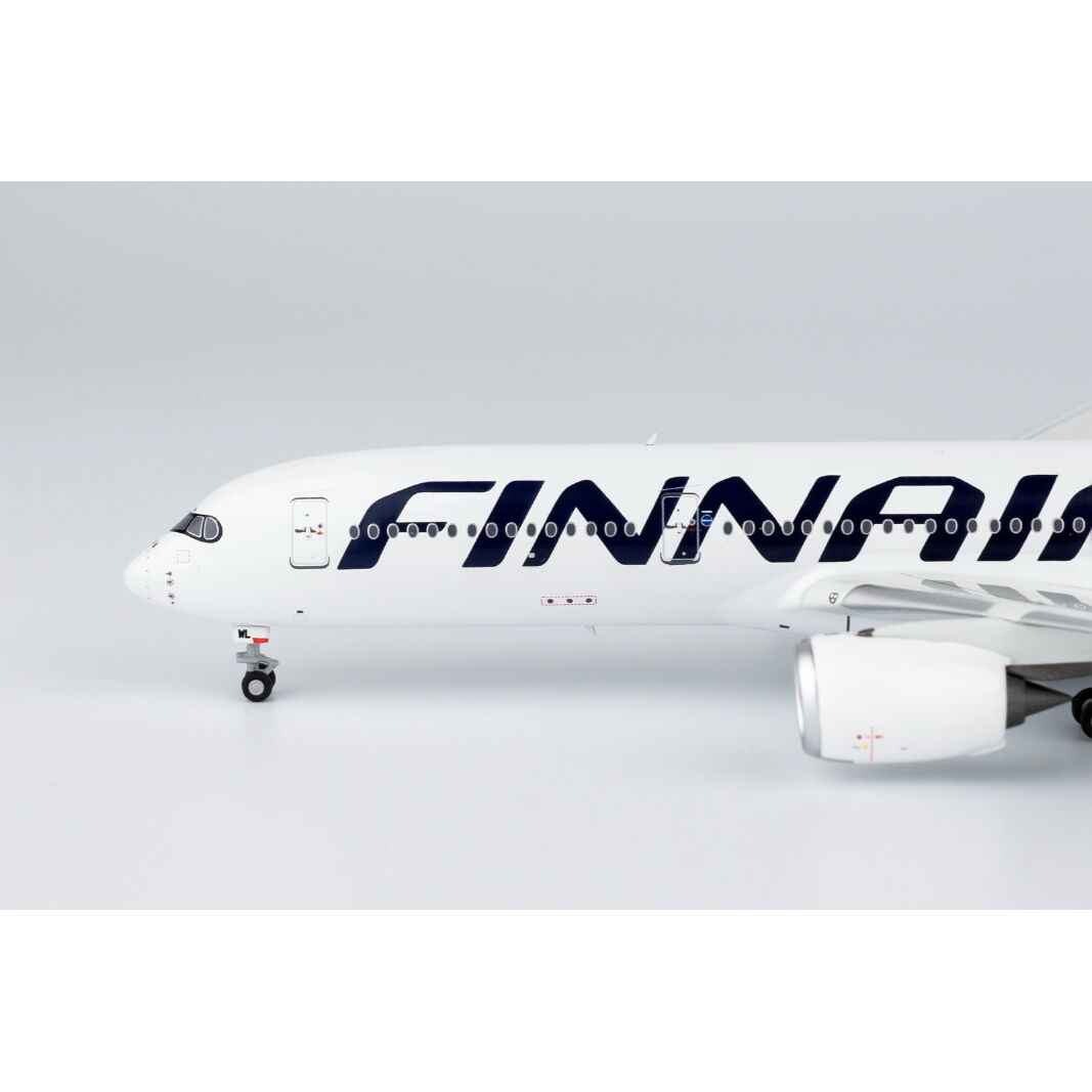1/400 A350-900 フィンエアー マリメッコ特別塗装3号機「キヴ...