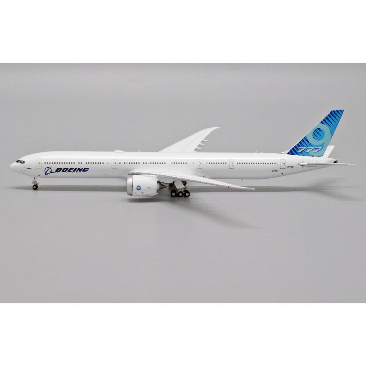 1/400 777-9X ボーイング社 ハウスカラー N779XY |