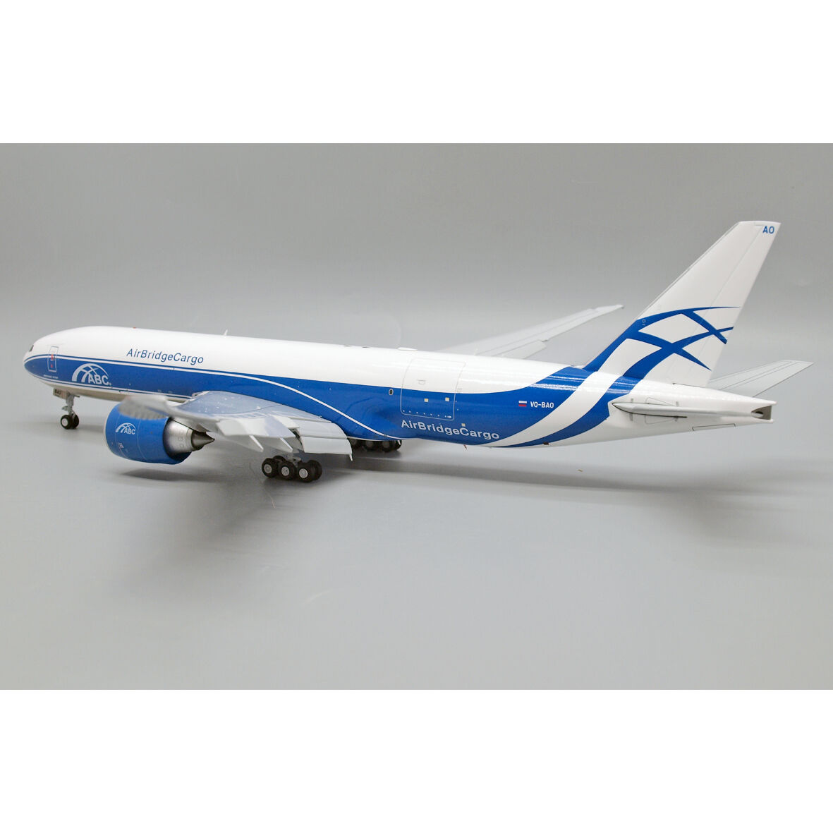 Jcwings 1/200エアブリッジカーゴ B777-200LRF s-l400.jpg