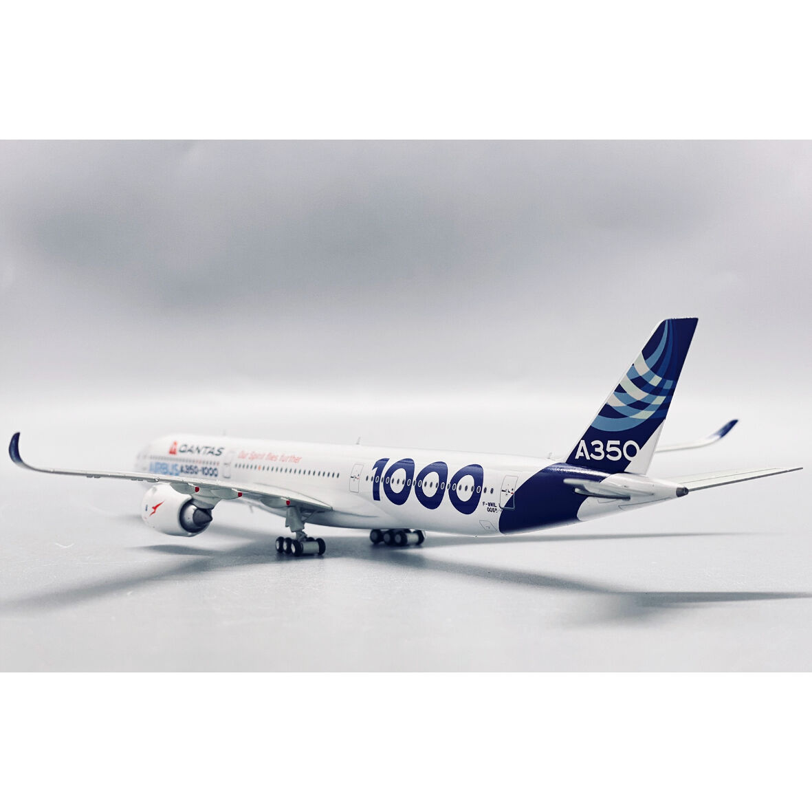 新品&日本航空A350-1000特別塗装1/400 - 航空機