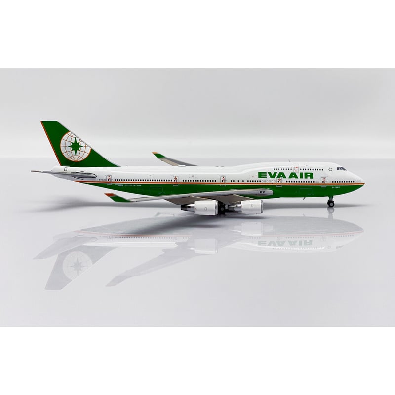 お取り寄せ商品】1/400 747-400 エバー航空(旧塗装) B-16411 お取り寄せ商品】1/400 747-400 エバー航空(旧塗装) B-16411