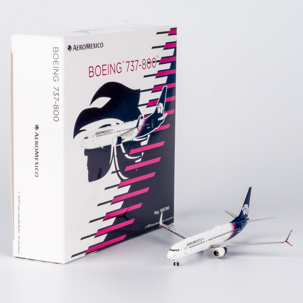 お取り寄せ商品】1/400 737-800/w アエロメヒコ航空「新塗装」 N957