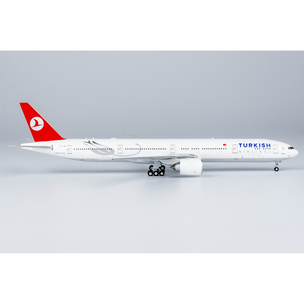 新品未開封品ターキッシュエアラインズ B777-300ER 1/200