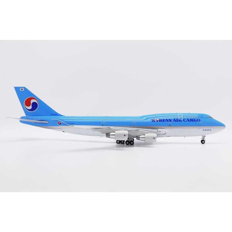 お取り寄せ商品】1/200 747-400BCF 大韓航空 HL7486 | ひ