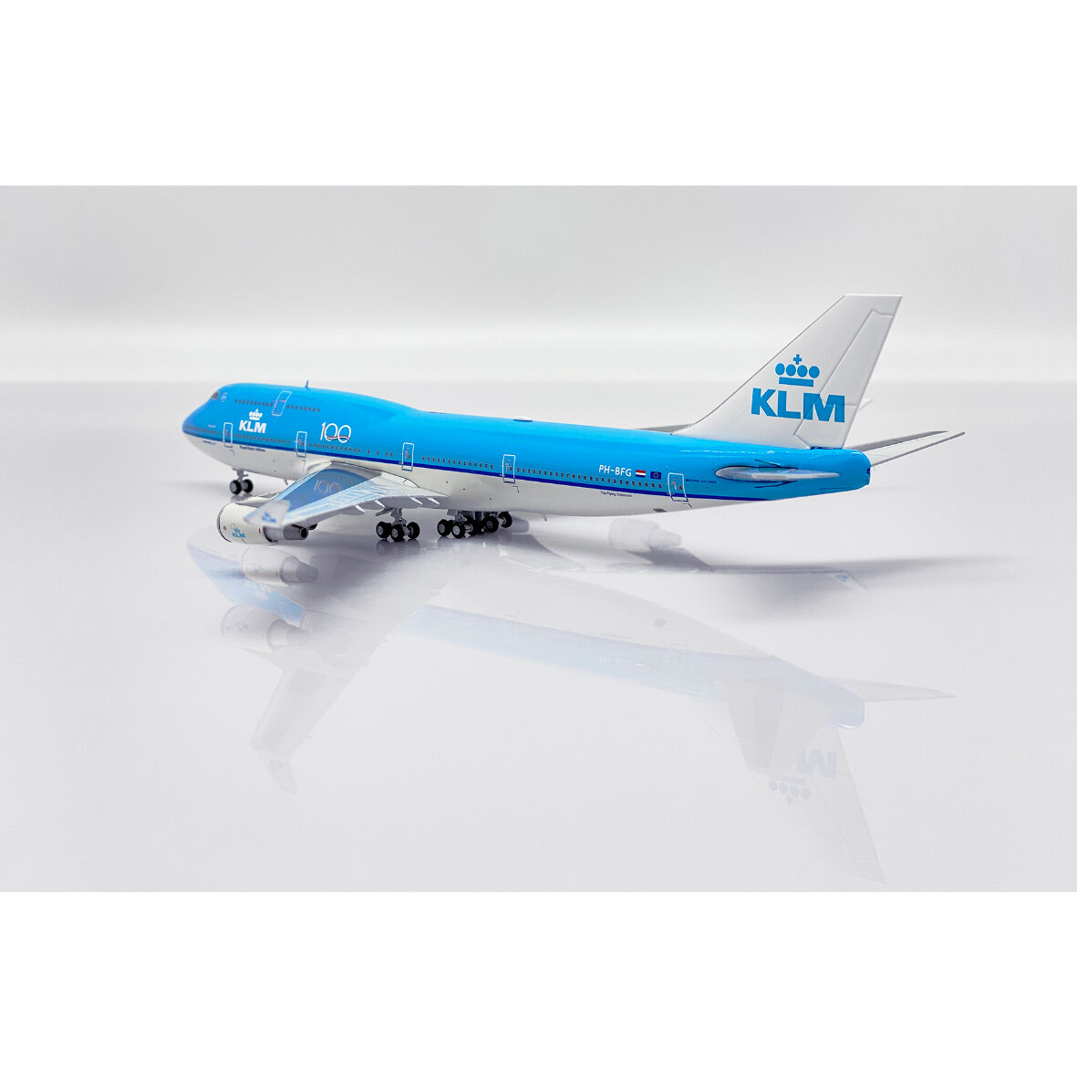 1/400 747-400 KLMオランダ航空(旧塗装) PH-BFG （機体キーホル
