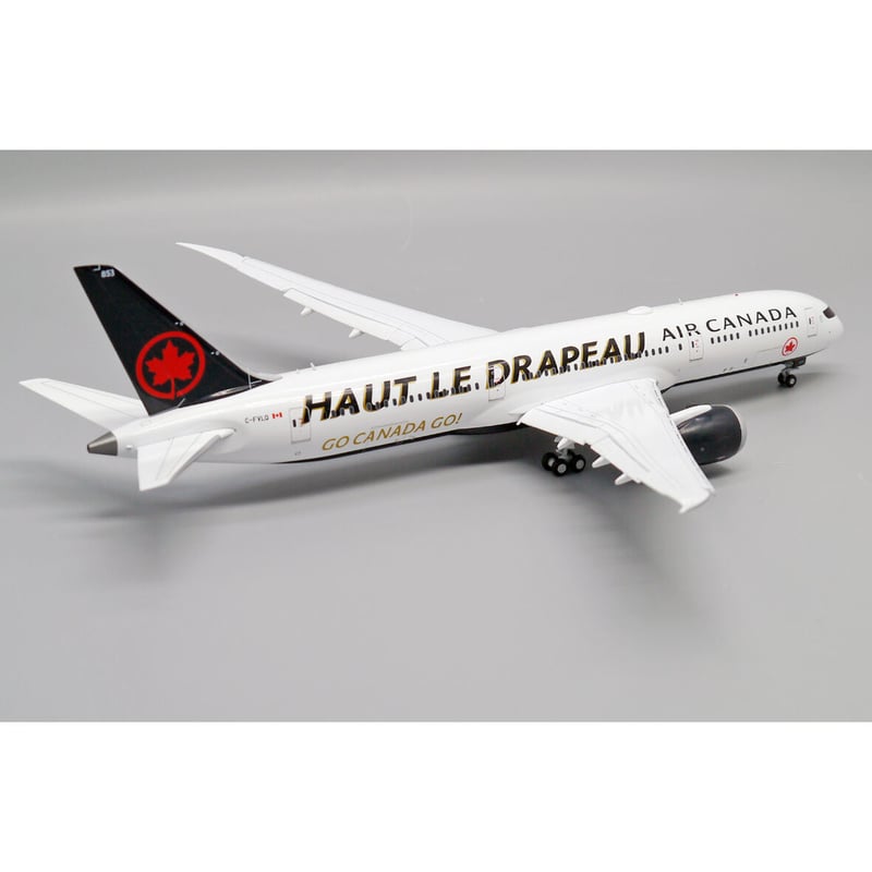 お取り寄せ商品】1/200 787-9 エア・カナダ「FLY THE FLAG」 C-FVL
