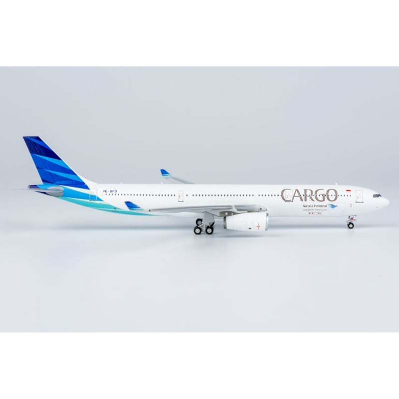 ガルーダインドネシア航空 A330-900 PK-GHE 1/200 Amazon.co.jp: ガルーダインドネシア航空 A330-900 PK-GHE 1/200