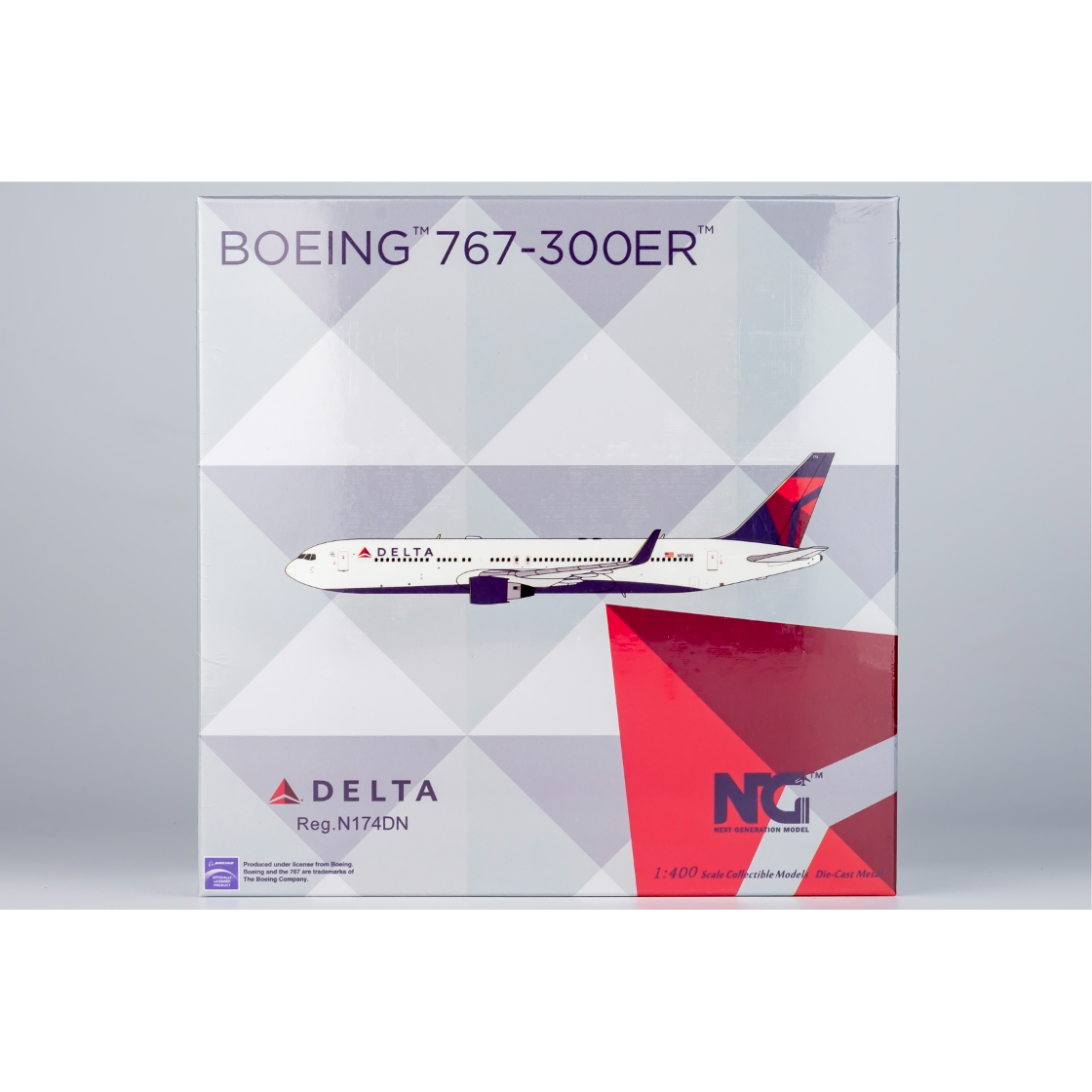 1/400 767-300ER/w デルタ航空 N174DN | ひこーきちゃん