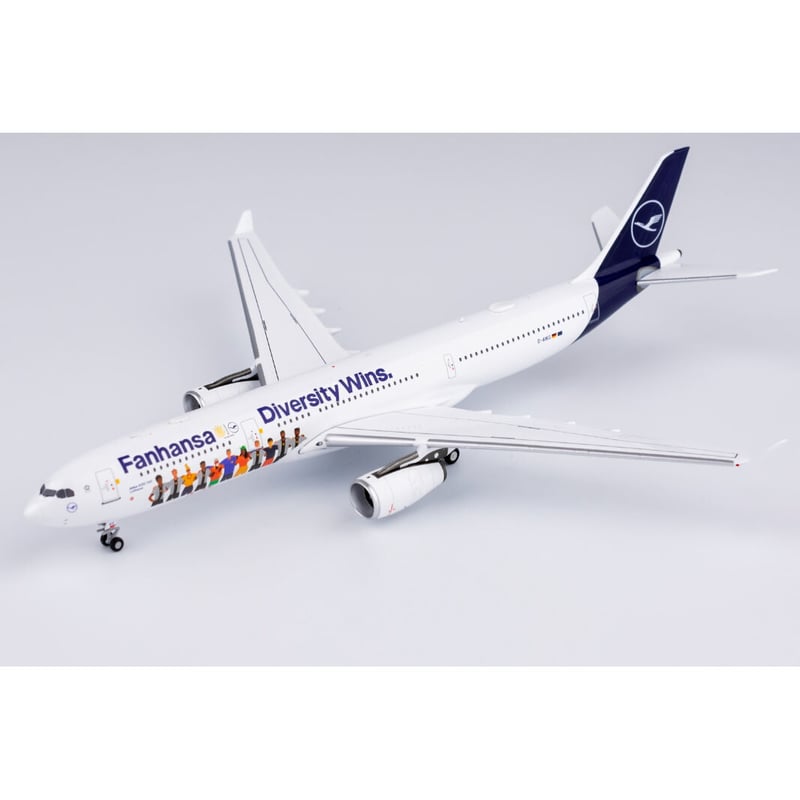 お取り寄せ商品】1/400 A330-300 ルフトハンザ航空 ワールドカッ