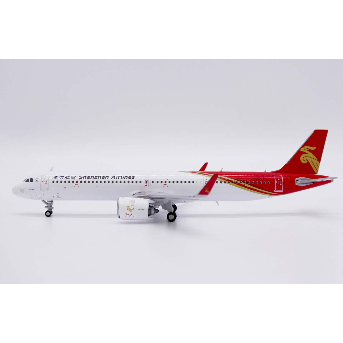 限時セール】【お取り寄せ商品】1/400 A321NEO 深圳航空 B-32CF