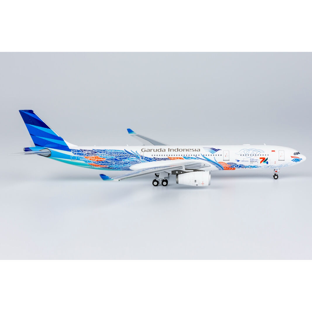 1/400 A330-300 ガルーダ・インドネシア航空「創立74周年記念塗装機...