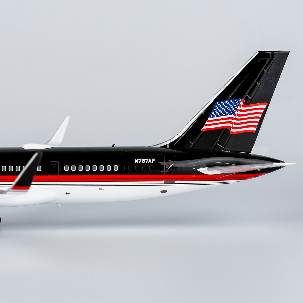 トランプジェット B757-200 星条旗塗装 NG Models 1/400 トランプジェット B757-200 星条旗塗装 NG Models 1/400 - メルカリ