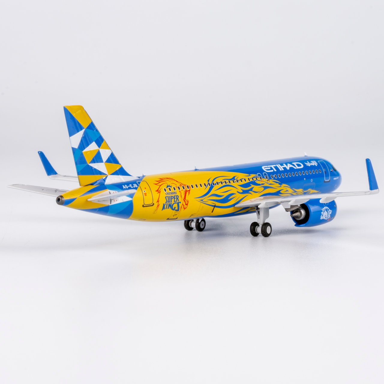 お取り寄せ商品】 1/400 A320neo エティハド航空「First A320neo for