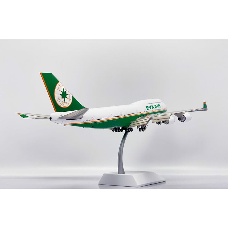 エバー航空 747-400 B-16411 1/200 エバー航空 747-400 B-16411 1/200 【公式通販】