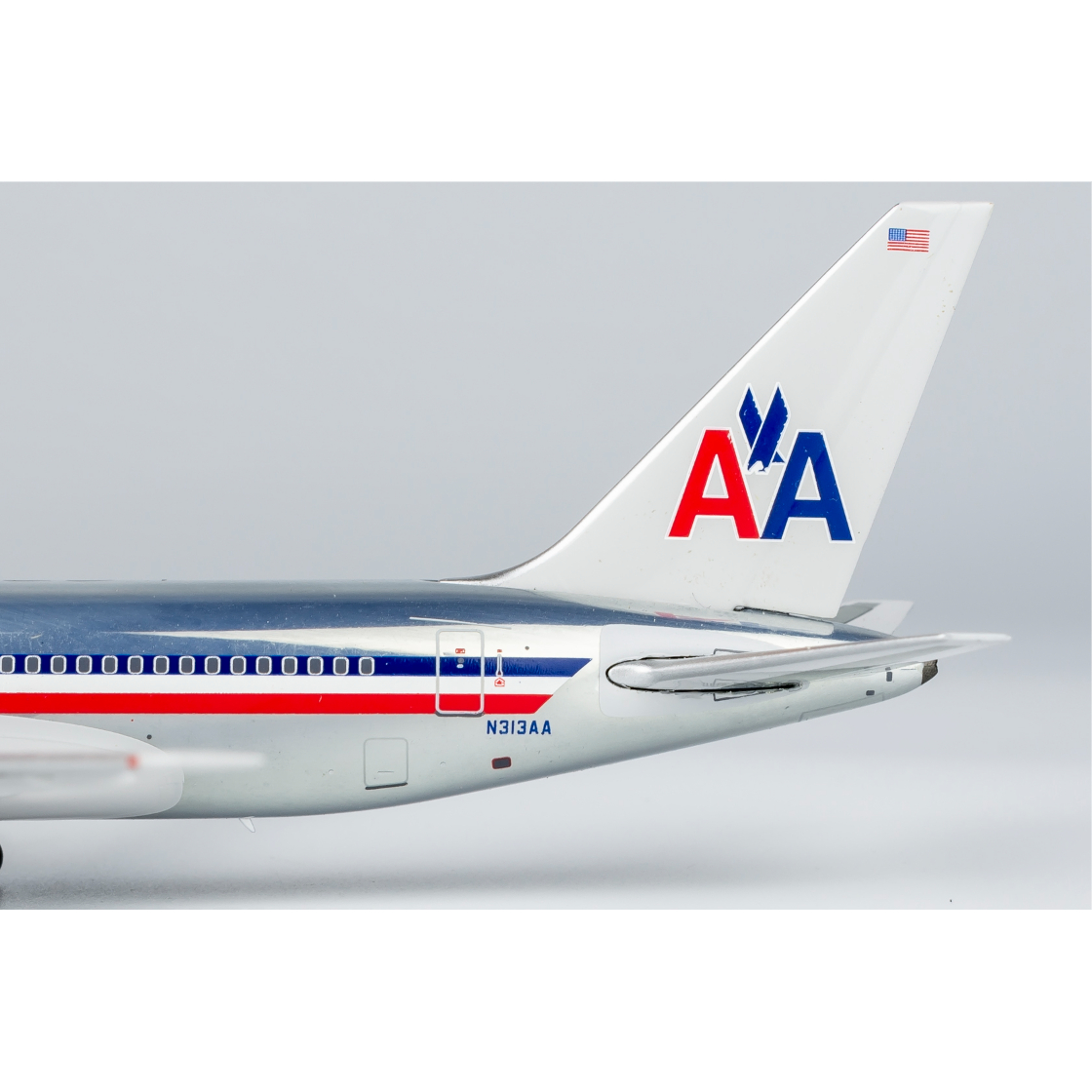 1/400 767-200 アメリカン航空 N313AA (ポリッシュ仕上げ) |