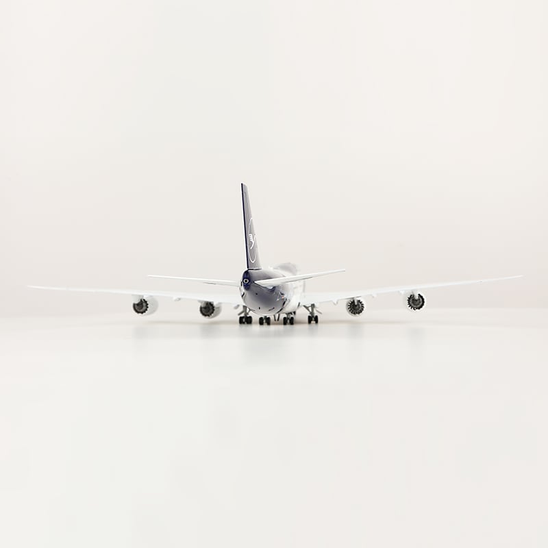 1/200 747-8 ルフトハンザ航空「ルフトハンザ創立100周年特別塗装」 D