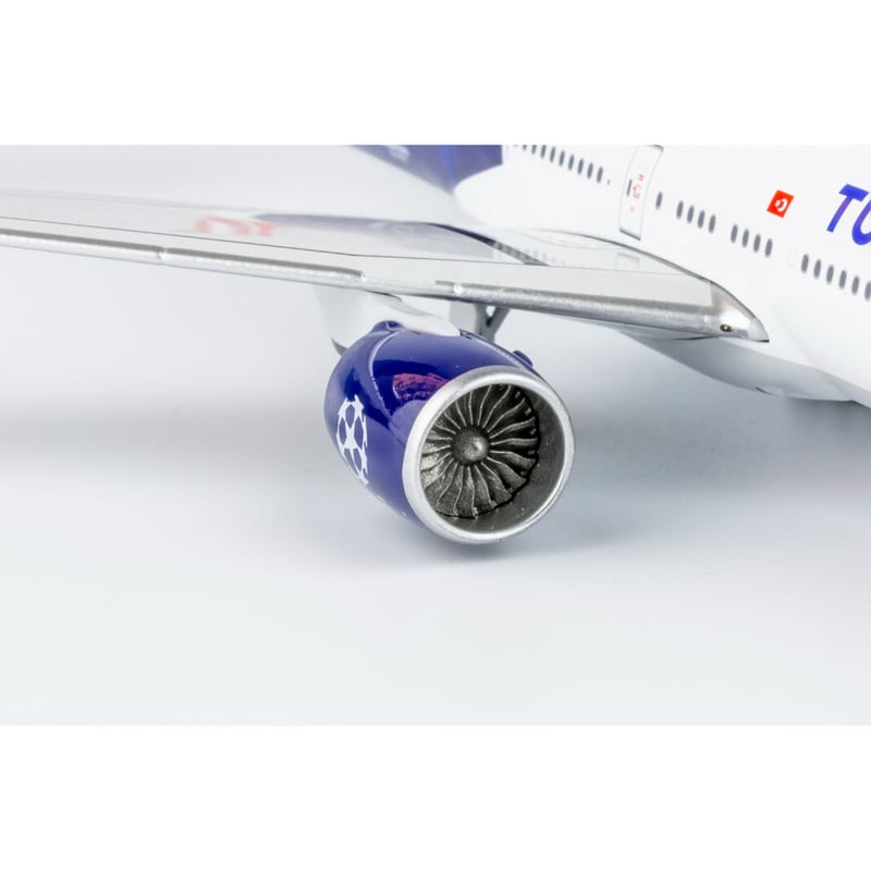 お取り寄せ商品】1/400 777-300ER ターキッシュ・エアラインズ お取り寄せ商品】1/400 777-300ER ターキッシュ・エアラインズ