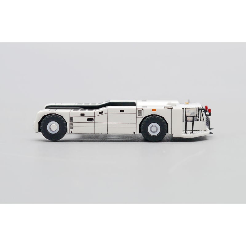 JC Wings 無塗装 1:200 トーイングトラクター JC Wings 無塗装 1:200 トーイングトラクター JC Wings 無塗装 1