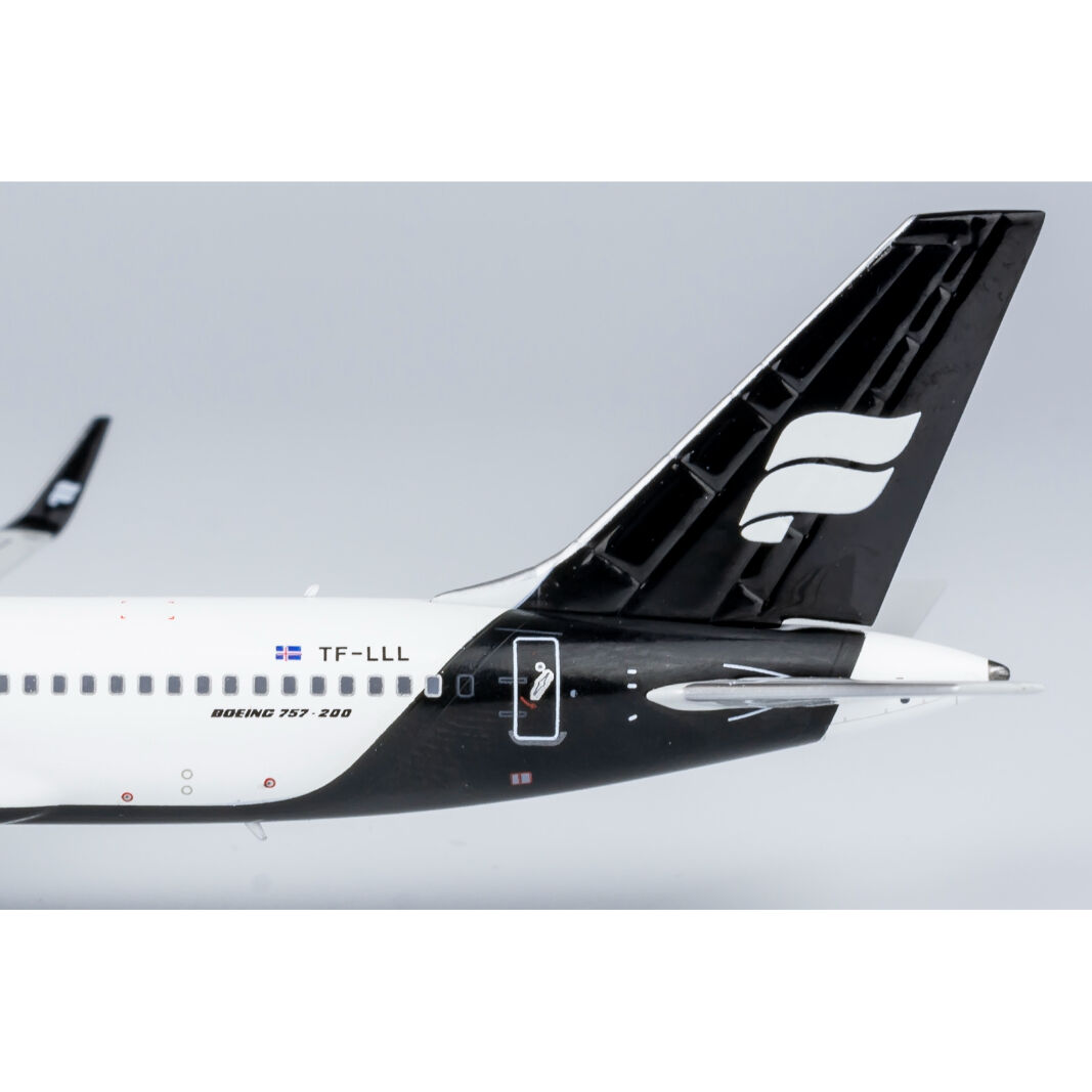 【マルル ☆価格交渉OK‼️】アイスランド航空 ボーイング757-200 マルル ☆価格交渉OK‼️様専用】アイスランド航空 ボーイング757