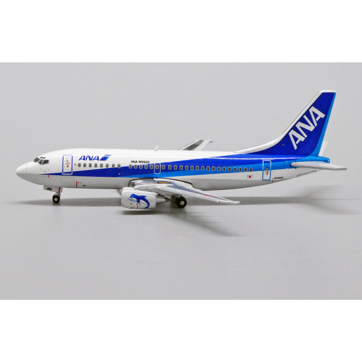 非売品・新商品情報】1/400 737-500 ANA JA81
