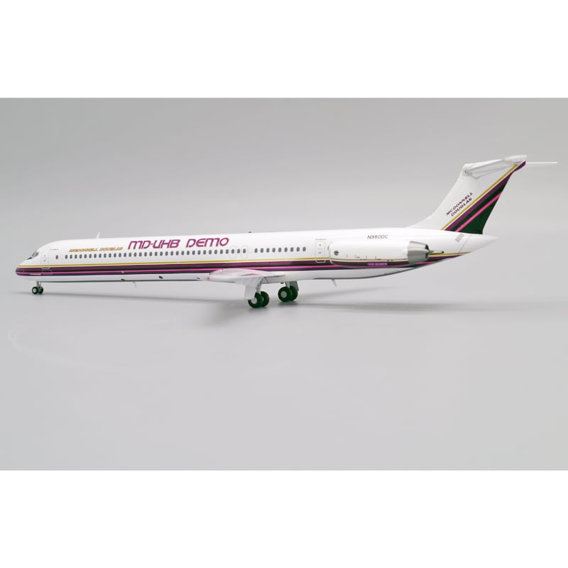 お取り寄せ商品】1/200 MD-82 マクドネル・ダグラス社 「ハウスカラ