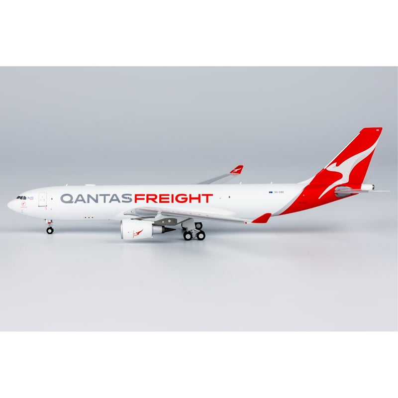 お取り寄せ商品】1/400 A330-200P2F カンタス航空貨物