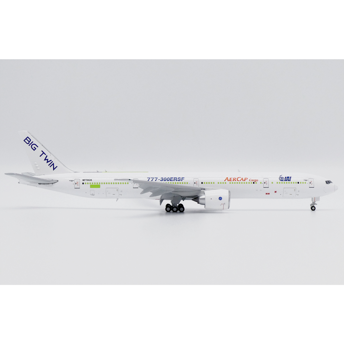 1/400 777-300(ER)(SF) カリッタ航空