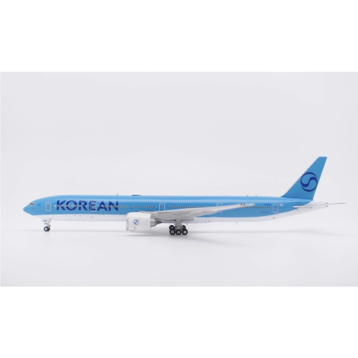 【新品・未使用】大韓航空 BOEING 777-300ER（1/500) Amazon.co.jp: 大韓航空 BOEING 777-300ER 1/500 : おもちゃ