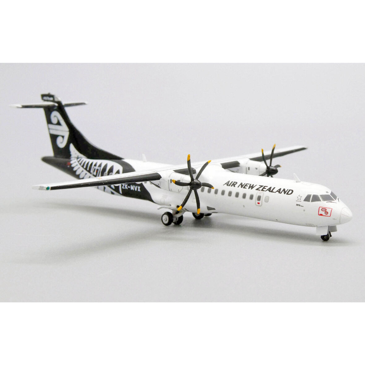 お取り寄せ商品】1/400 ATR 72-600 ニュージーランド航空 お取り寄せ商品】1/400 ATR 72-600 ニュージーランド航空