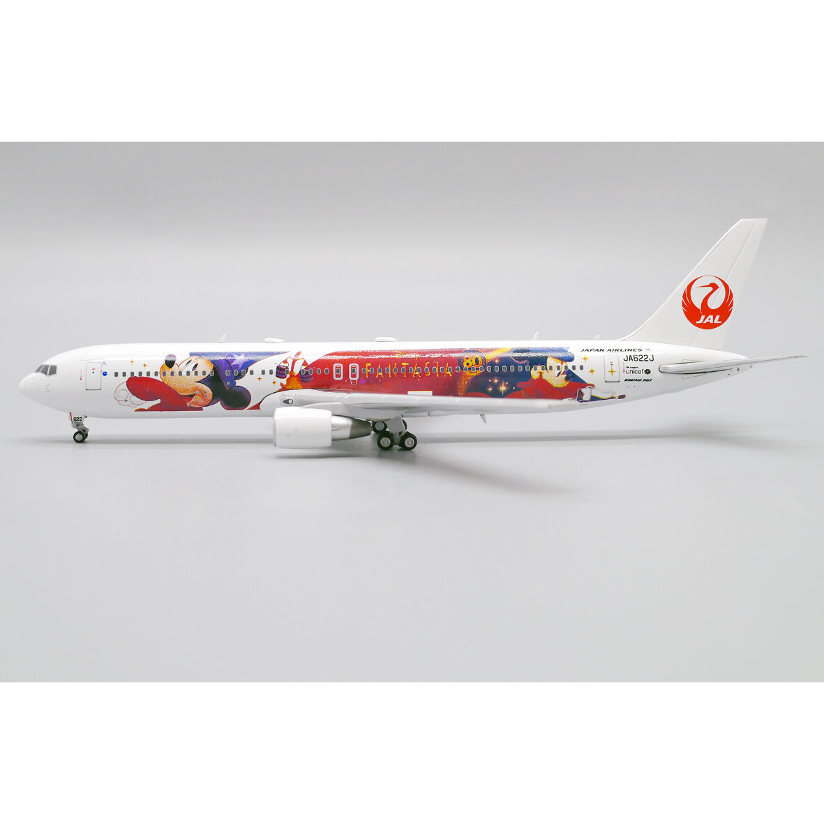 JAL 767-300ER Disney FANTASIA 1:200