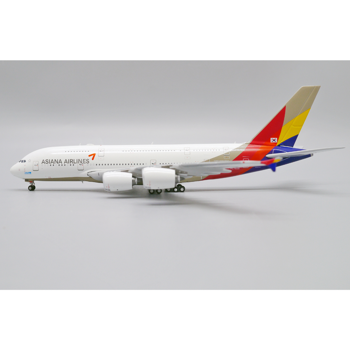 訳あり】【特売セール商品】1/400 A380 アシアナ航空 HL762