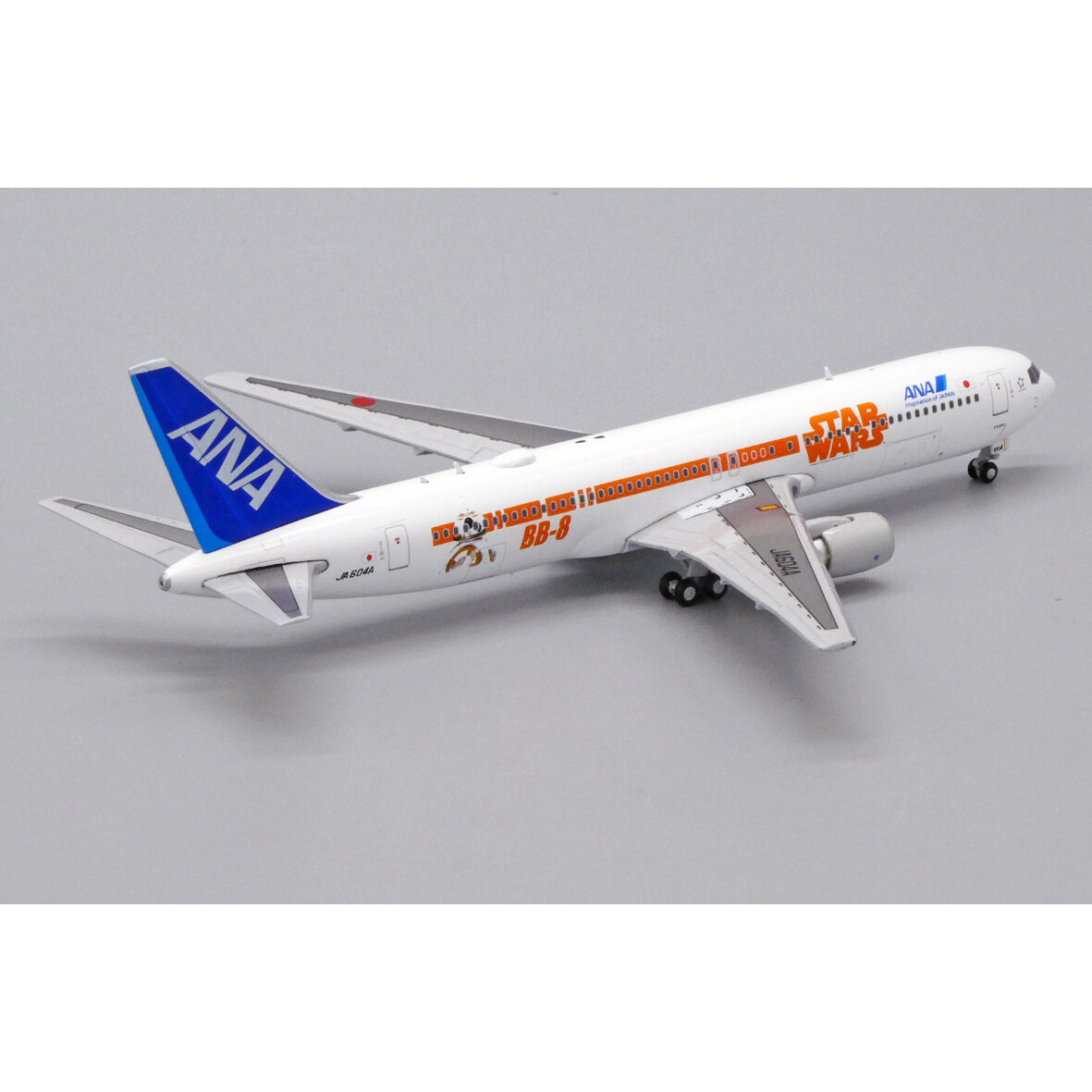 非売品・新商品情報】1/400 767-300ER ANA「STAR WARS」 JA60
