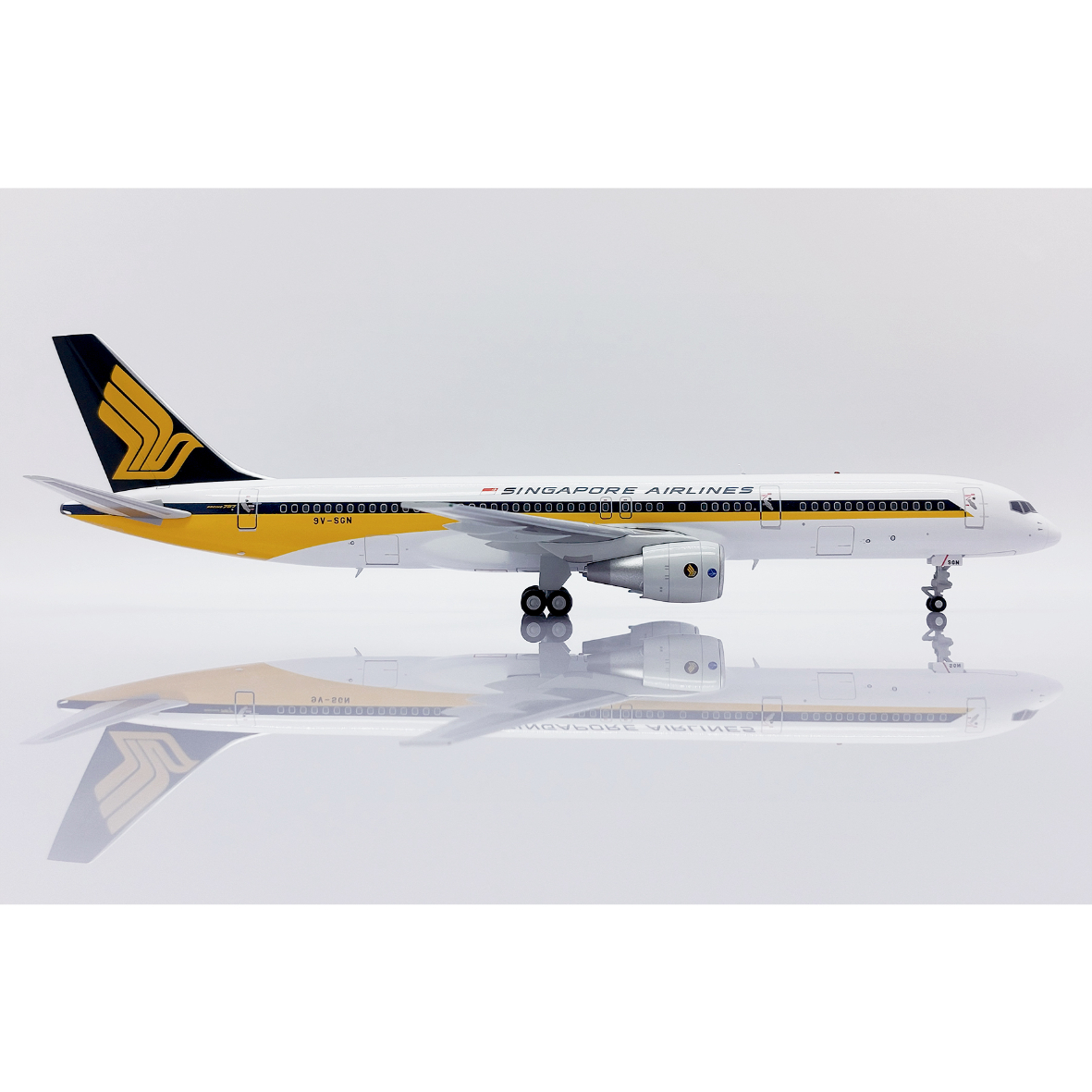 お取り寄せ商品】1/200 757-200 シンガポール航空 9V-SGN | ひこ