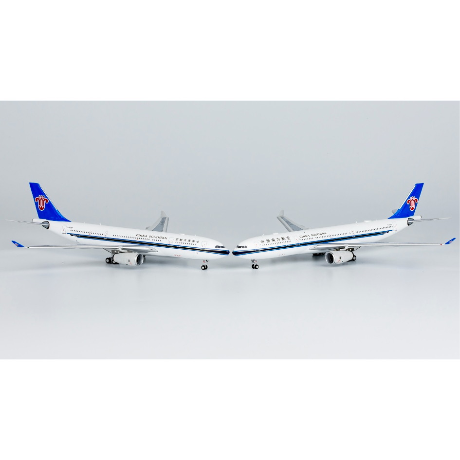 ULTIMATE COLLECTION)1/400 A330-300 中国南方