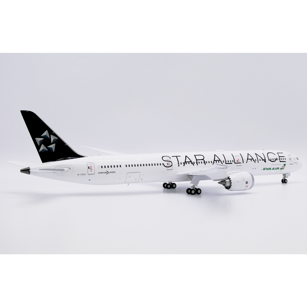 お取り寄せ商品】1/200 787-10 エバー航空