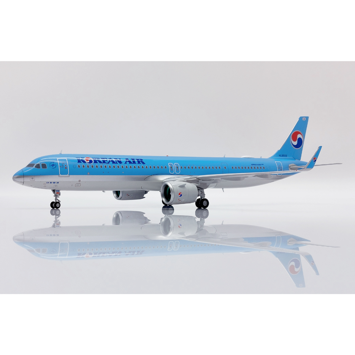JCWings 大韓航空 KOREAN A321neo HL8509 1/200 お取り寄せ商品】1/200 A321NEO 大韓航空 HL8509 | ひこーきちゃん