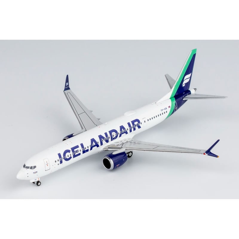 お取り寄せ商品】1/400 737 MAX 9 アイスランド航空「グリーン尾翼-L
