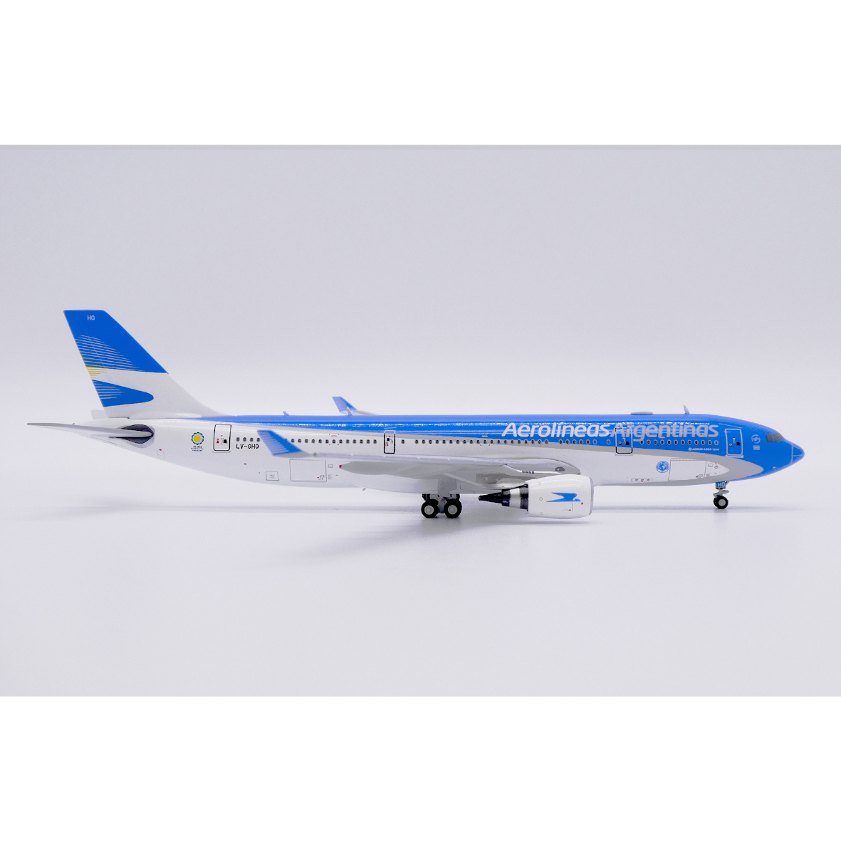 お取り寄せ商品】1/400 A330-200 アルゼンチン航空 LV-