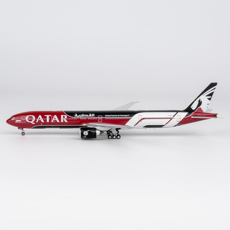 再入荷】1/400 777-300ER カタール航空「新フォーミュラ1特別塗装機」 A