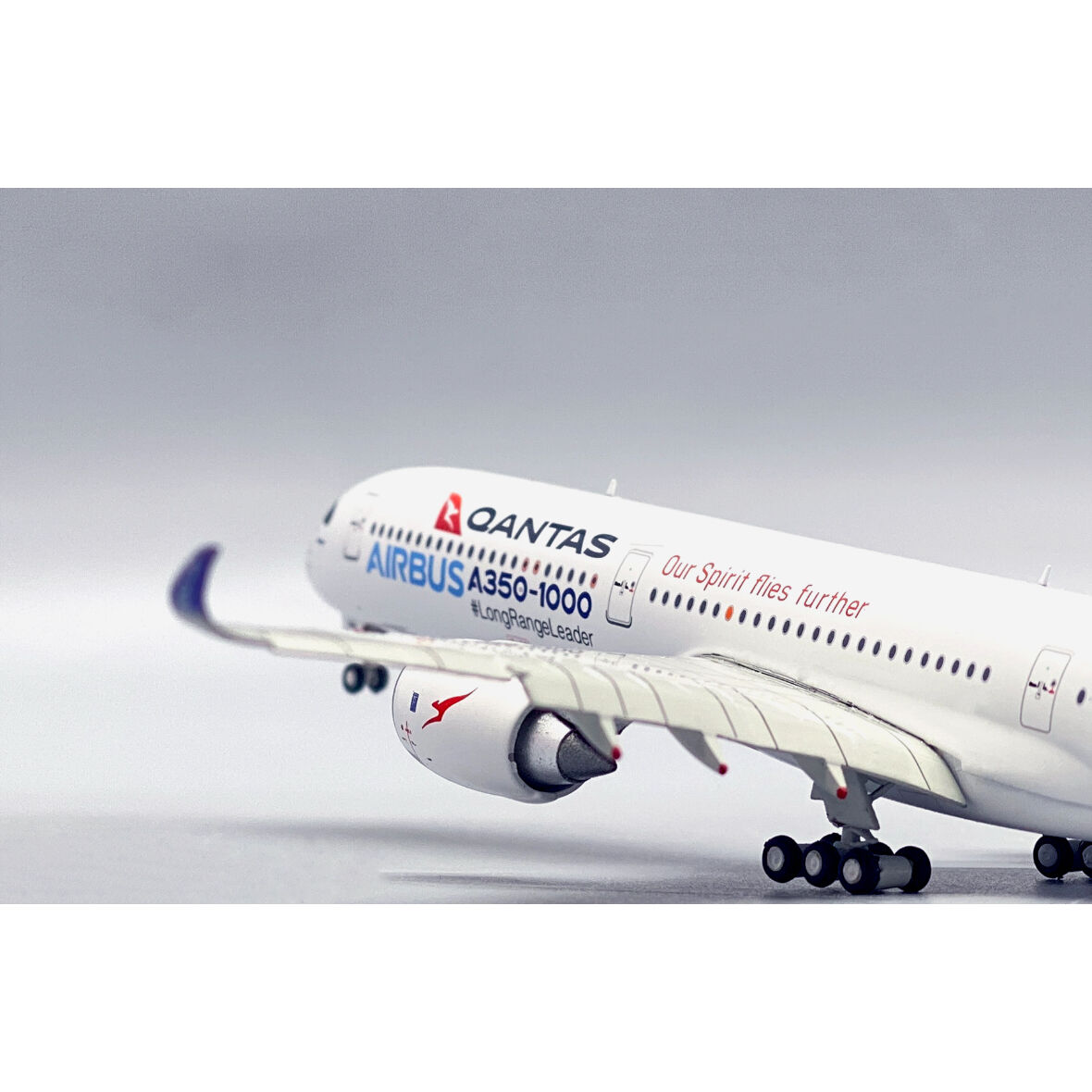 1/400 A350-1000 エアバス社 ハウスカラー 特別塗装「Qantas Our sp