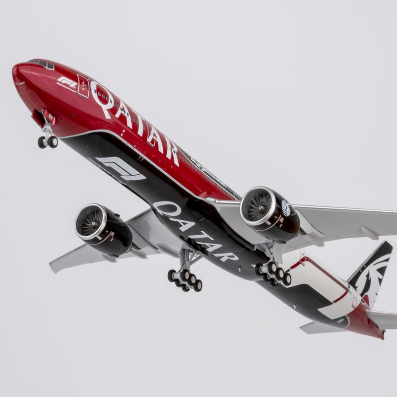 1/400 777-300ER カタール航空「新フォーミュラ1特別塗装機」 A7-BEG