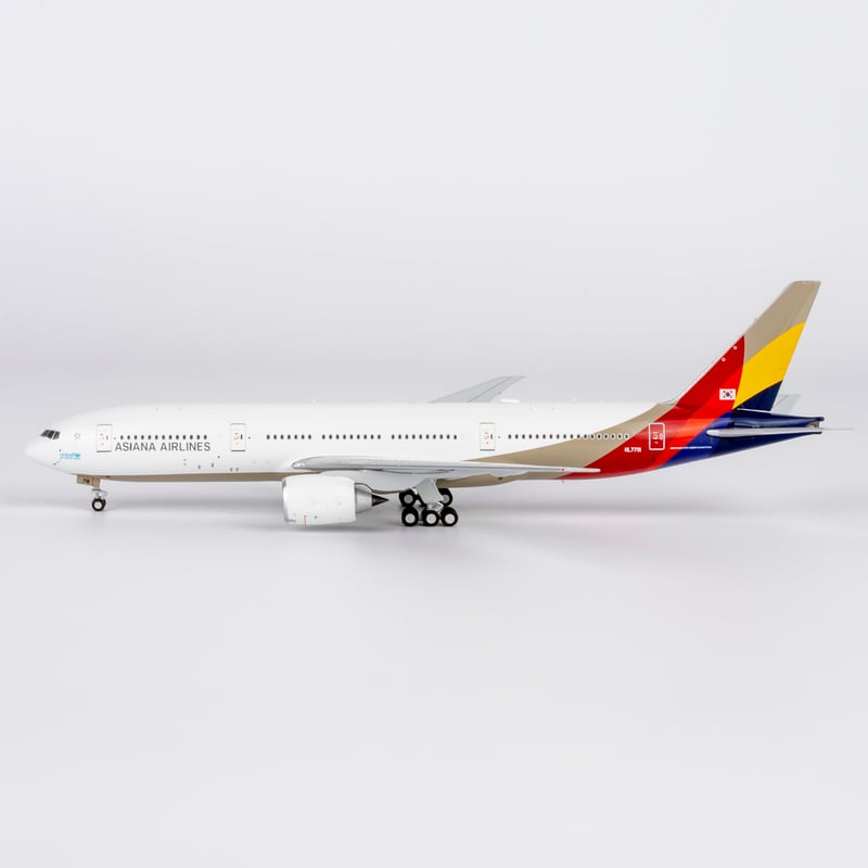 お取り寄せ商品】1/400 777-200ER アシアナ航空「revised tit