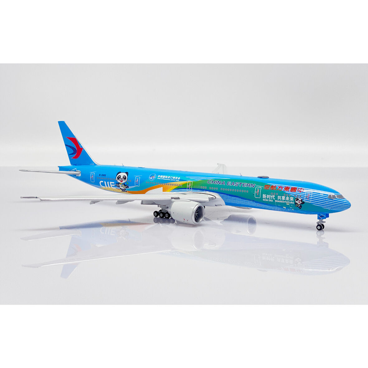 装飾された飛行機模型 1/400 中国東方航空 B777-300ER ダイ 装飾された飛行機模型 1/400 中国東方航空 B777-300ER ダイ