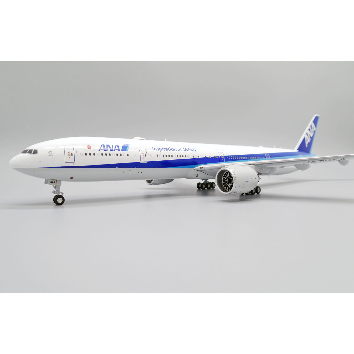 非売品・新商品情報】1/200 777-300ER ANA JA795A | ひこーきちゃん 非売品・新商品情報】1/200 777-300ER ANA JA795A | ひこーきちゃん