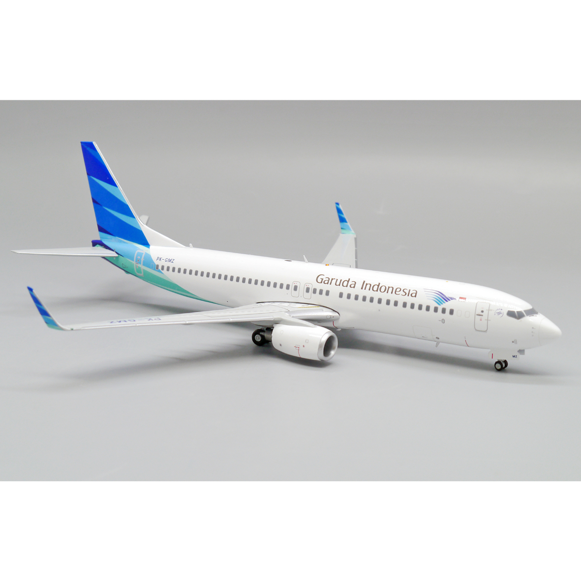 ガルーダ　インドネシア 航空機モデル 1/100スケール B737-800NG お取り寄せ商品】1/200 737-800 ガルーダ・インドネシア航空「75